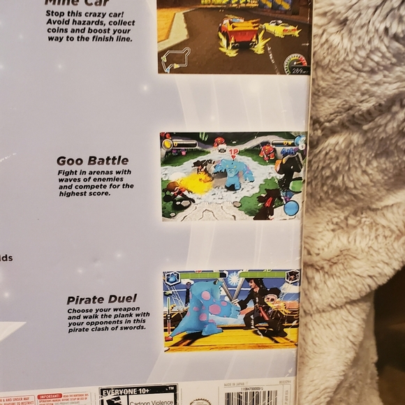 NEW Disney Infinity Nintendo 3DS Toy Box Challenge Video Game Starter Pack 3DS - Picture 4 of 9